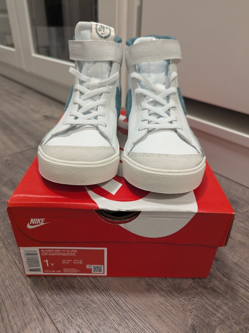 Nike Blazer Mid '77 Sneakers, Kids 1Y - Picture 3 of 7